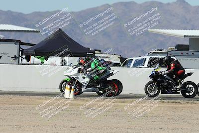 media/Nov-01-2025-CVMA (Sat) [[fc0f7531b8]]/Race 7-Formula Twins-Formula 40 UL/